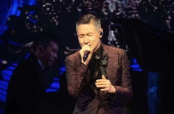 张学友长春演唱会,经典旋律响彻冰城，视听盛宴温暖冬日
